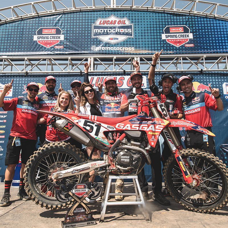 GRAZIA FAST FGレースレス GASGAS FACTORY RACING CELEBRATE A SUCCESSFUL FIRST SEASON IN THE